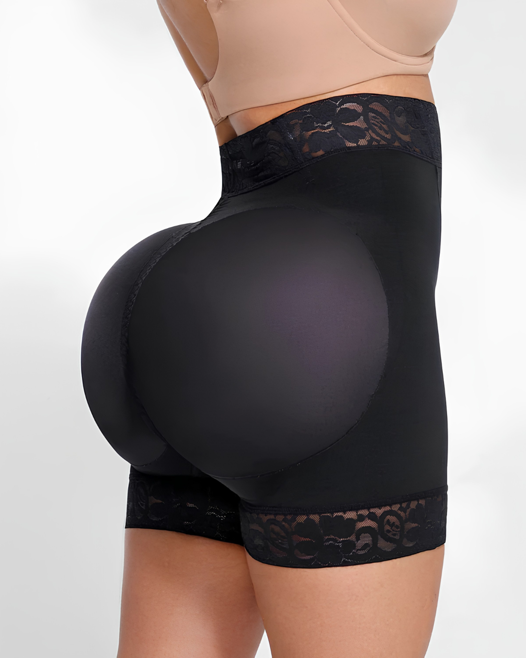 Faja Short Moldeador con Detalles de Encaje®
