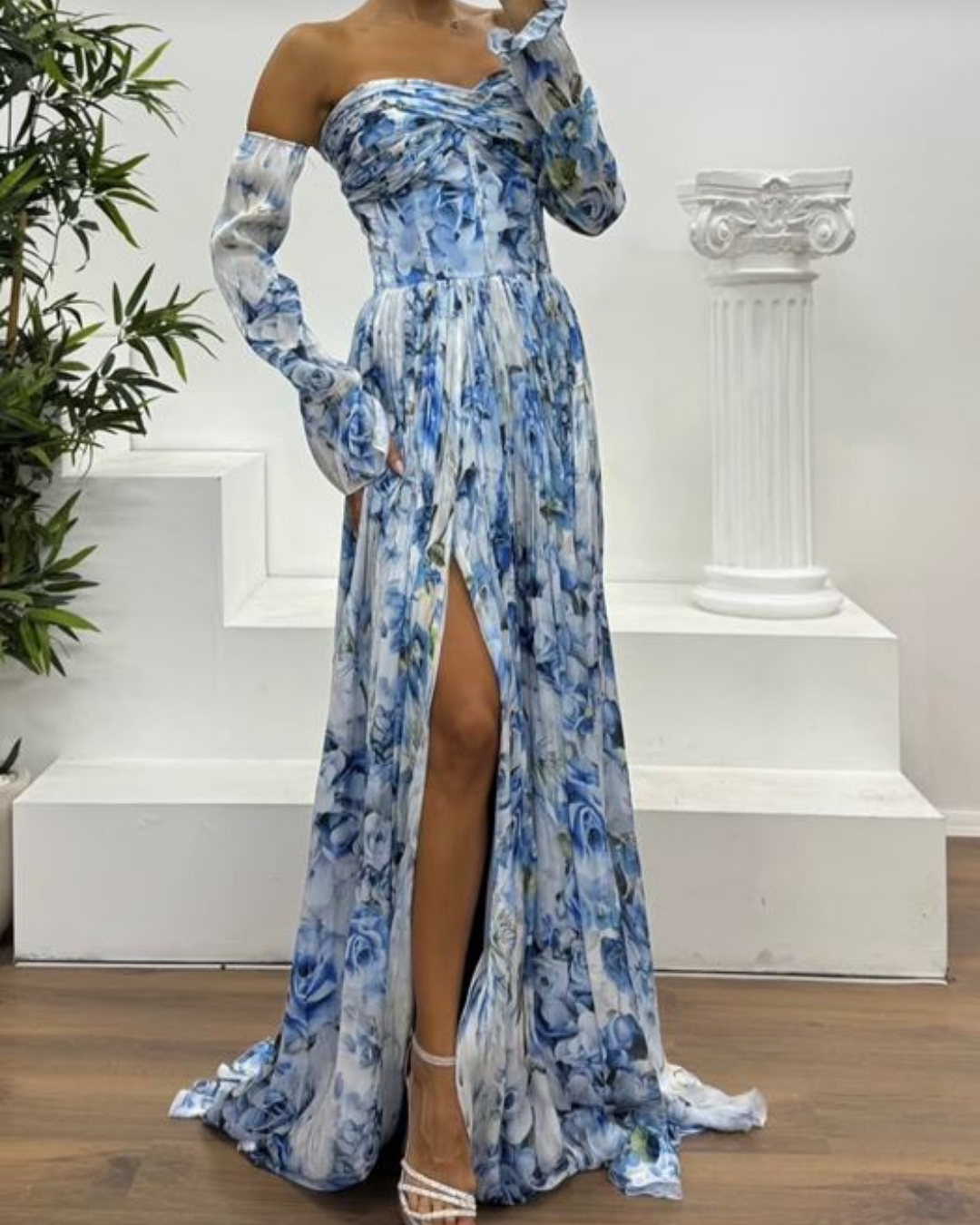 Vestido largo elgante con estampado sutil