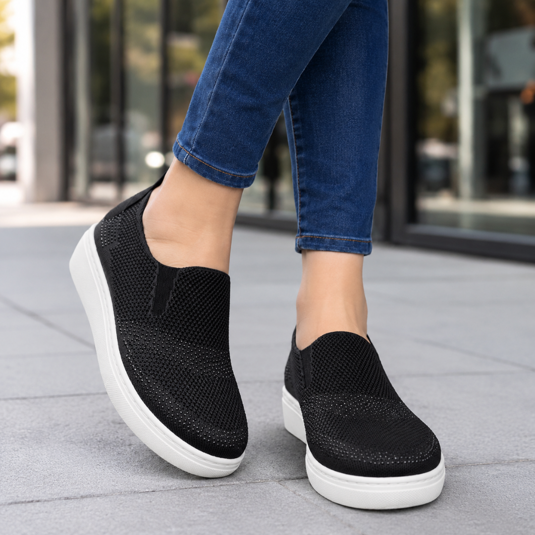 Zapatillas Slip-On de Punto con Detalles Brillantes