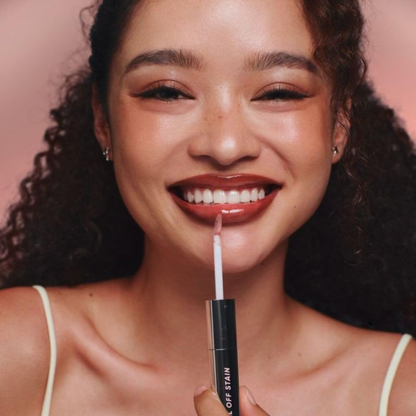 Labial Dúo de Larga Duración y Efecto Voluminizador (OFERTA 2X1)