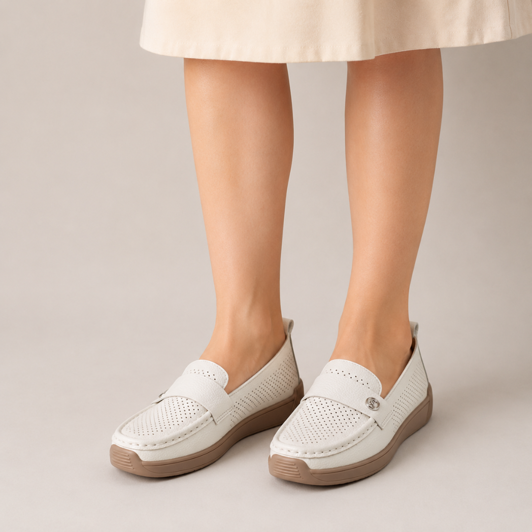 Mocasines Perforados con Suela Ergonómica