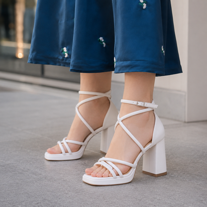 Sandalias de Tacón con Tiras Cruzadas