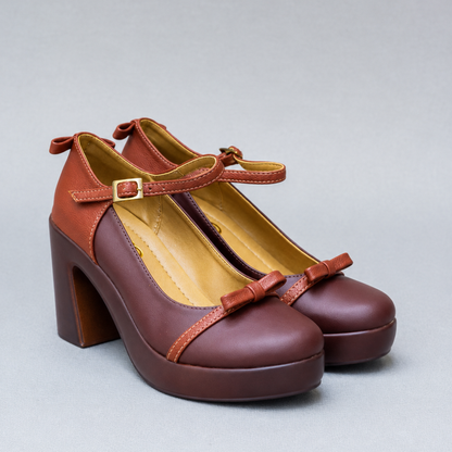Sandalias de tacón con tiras cruzadas