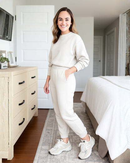 Conjunto de Tejido Suave en Tono Neutro para Mujer