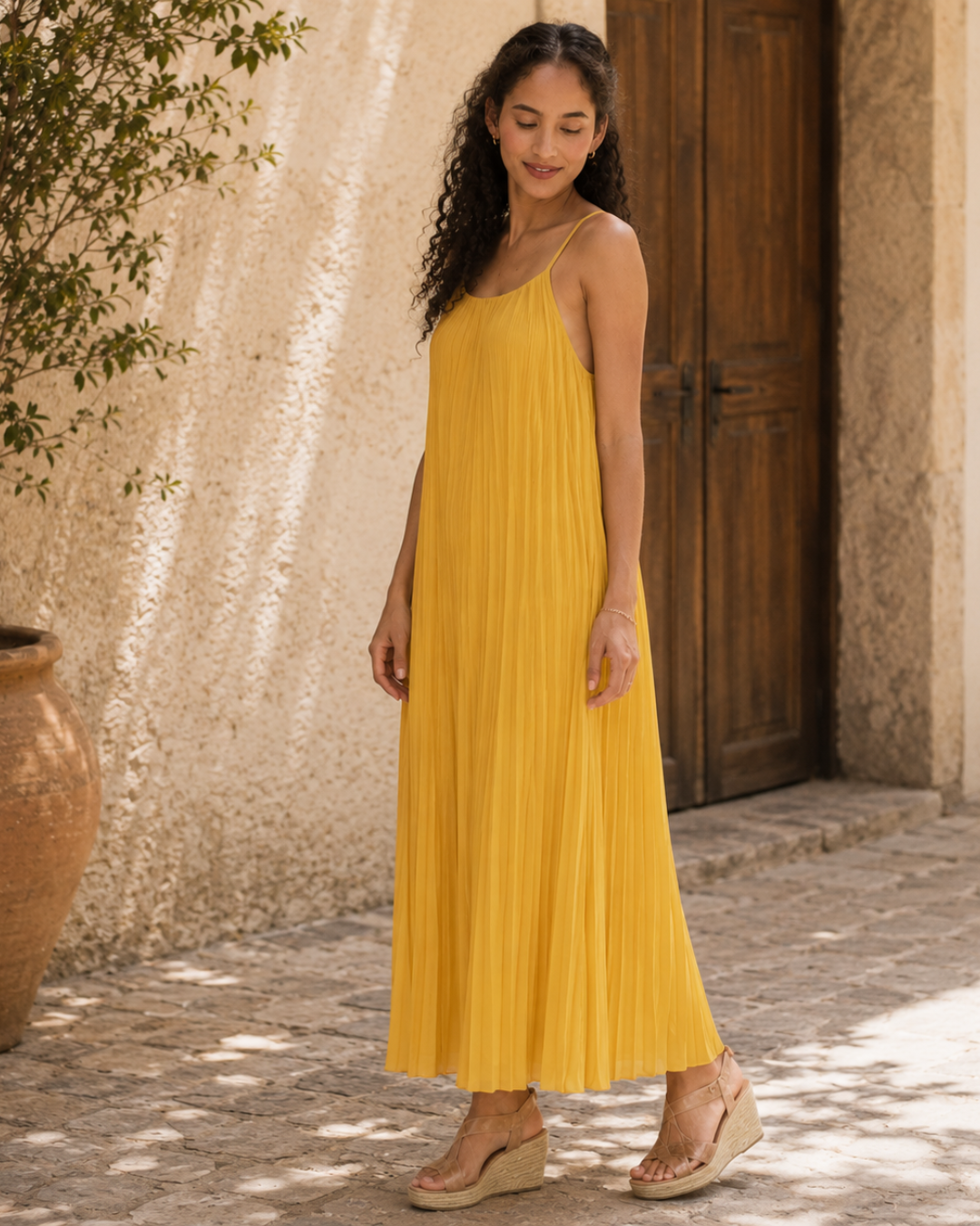 Vestido Largo Plisado de Tirantes