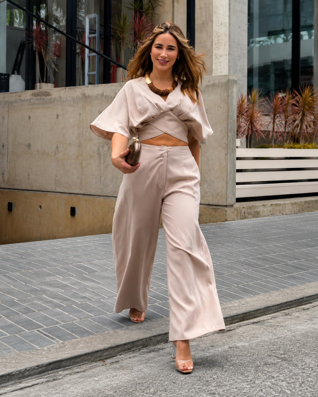 Conjunto de Pantalón y Top Cruzado