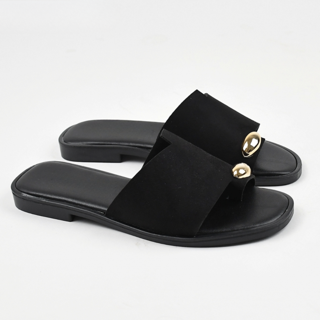 Sandalias Planas con Detalle Metálico