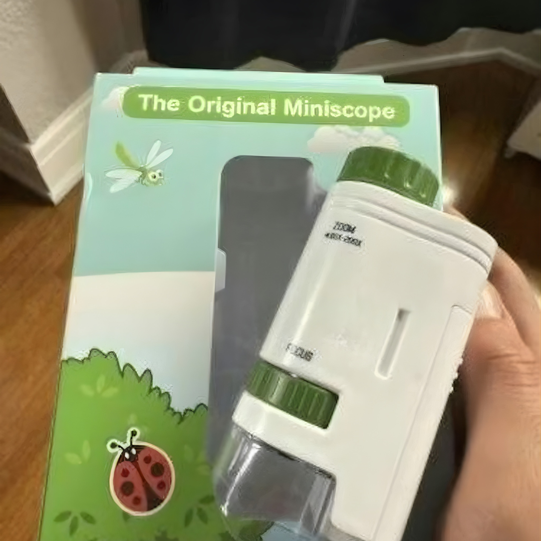Mini Microscopio Portátil para Pequeños Exploradores