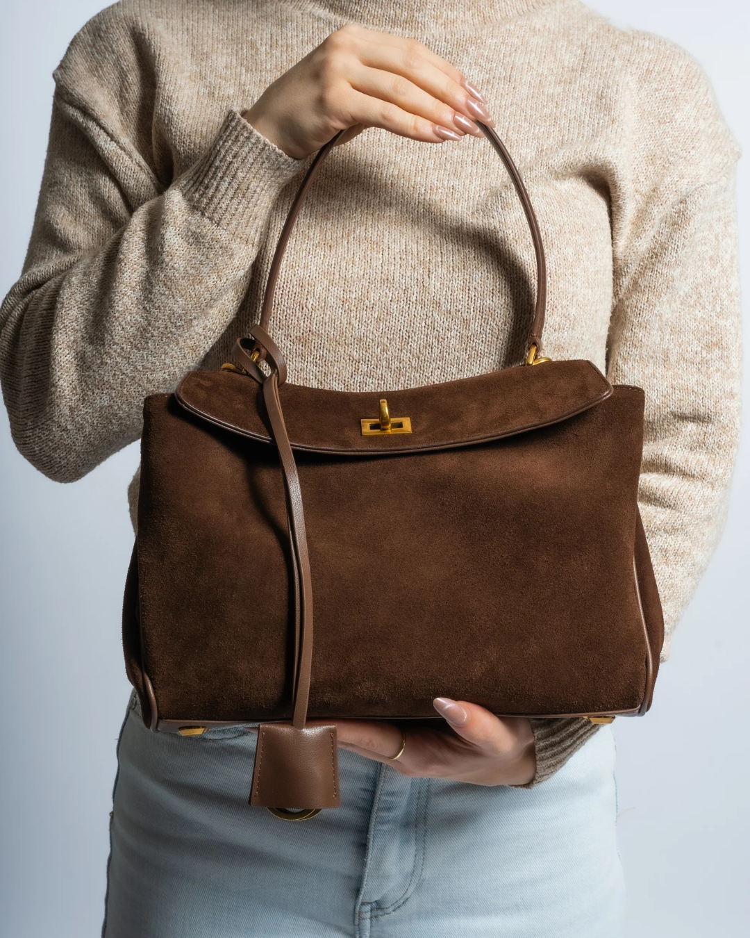 Bolso de mano con silueta esculpida para mujer