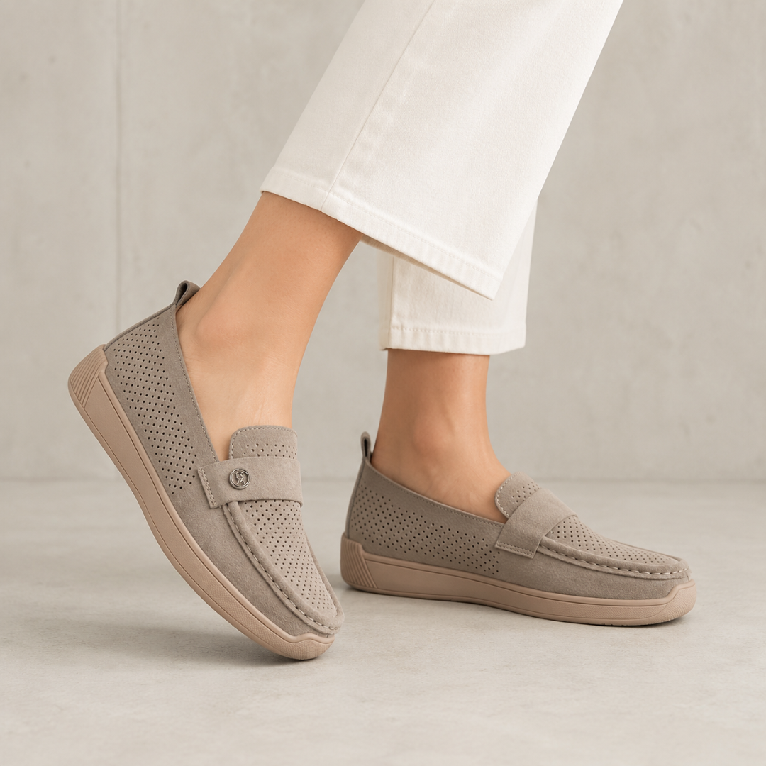 Mocasines Perforados con Suela Ergonómica