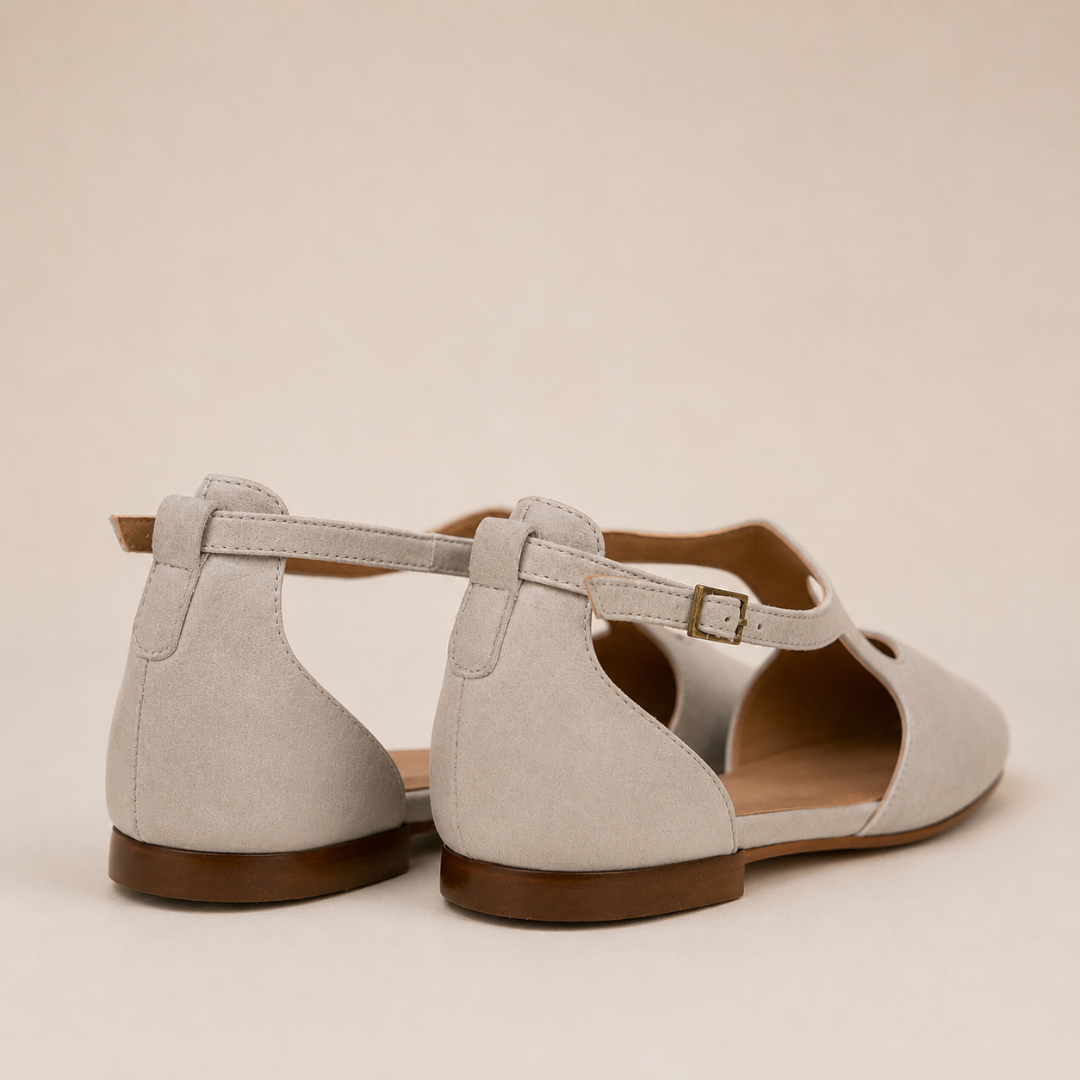 Bailarinas de piel con diseño T-Strap