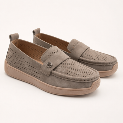 Mocasines Perforados con Suela Ergonómica