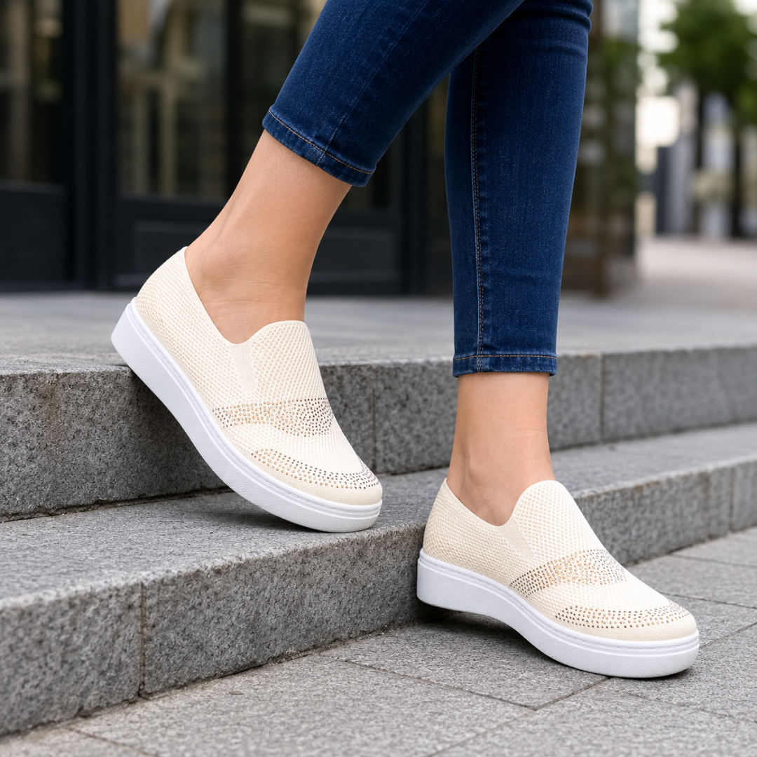 Zapatillas Slip-On de Punto con Detalles Brillantes