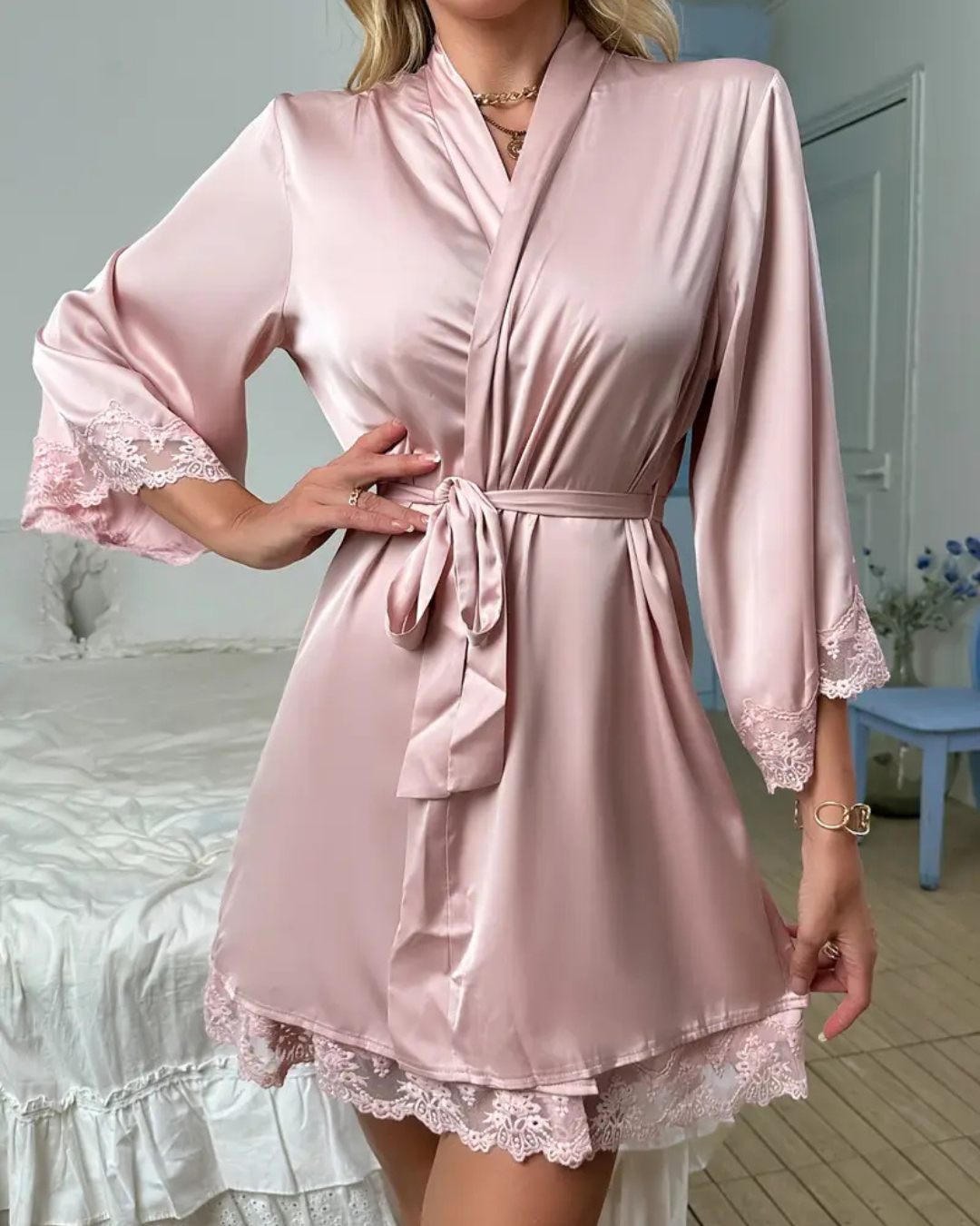 Pijama de Satén con Encaje para Mujer