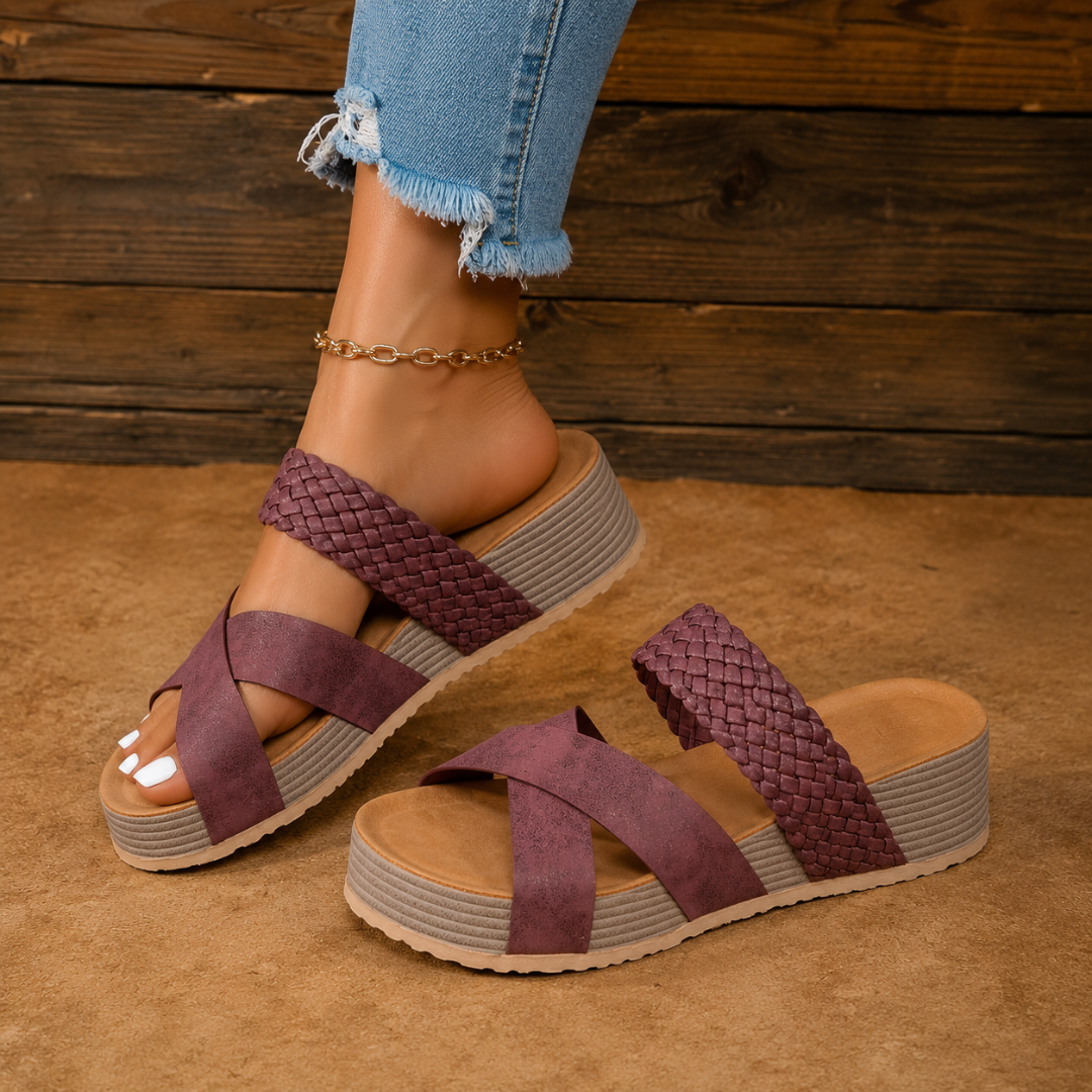 Sandalias de Cuña con Tiras Cruzadas®