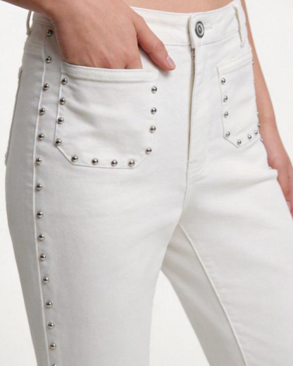 Pantalón Flare de Tiro Alto con Tachas