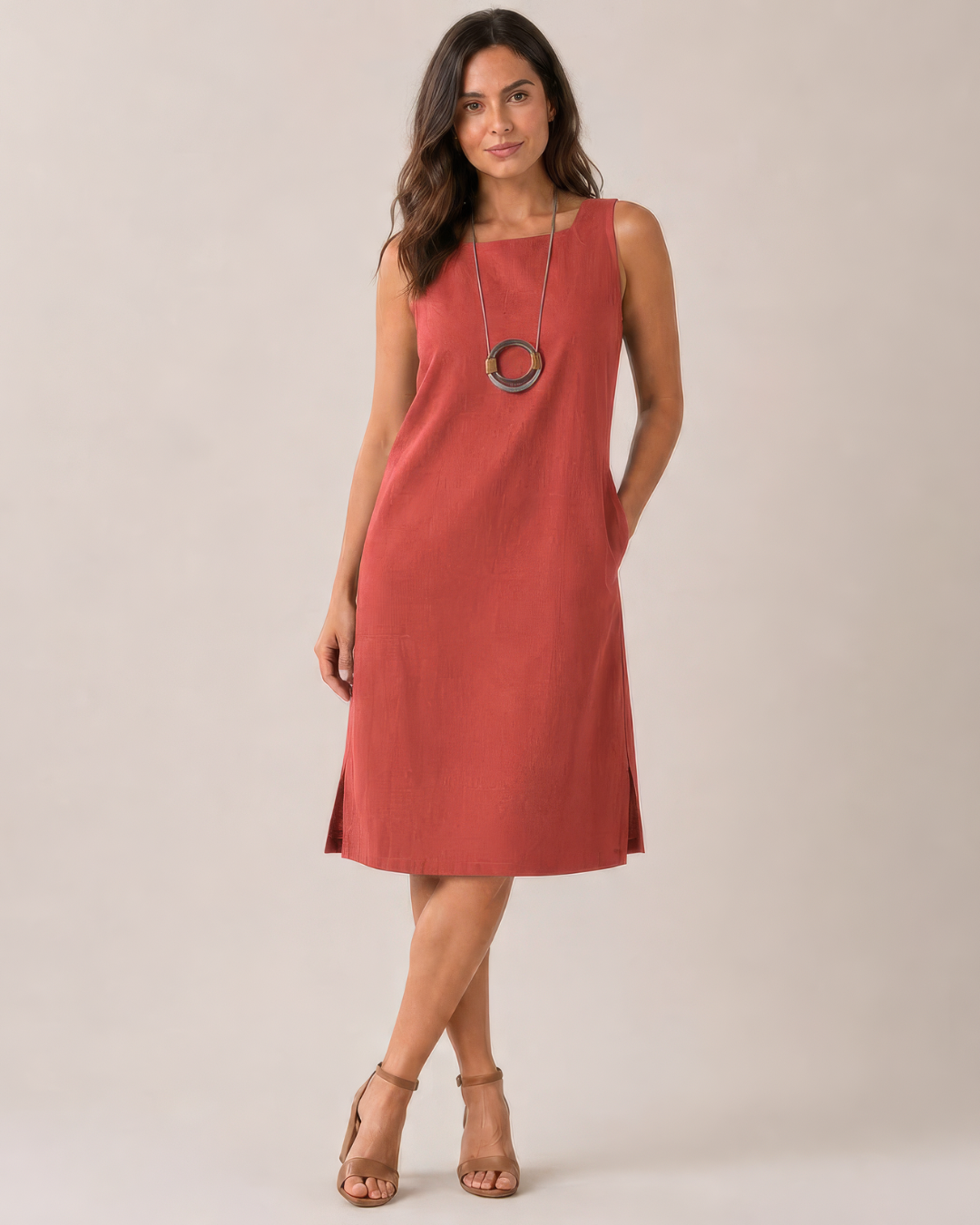 Vestido midi de lino transpirable
