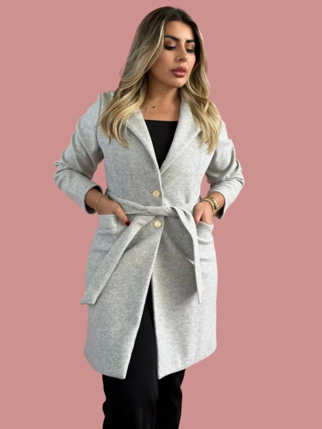 Gabán - Prenda Exterior Larga para Estilo y Elegancia